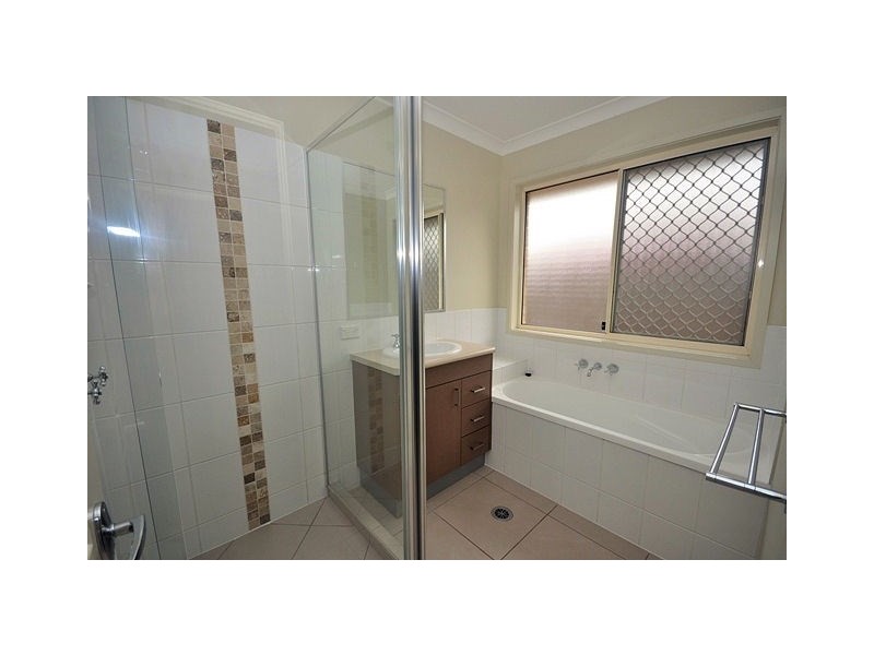 1 Baphal Crescent, Narangba QLD 4504