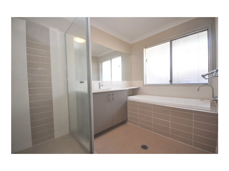 5 Steven Court, Narangba QLD 4504