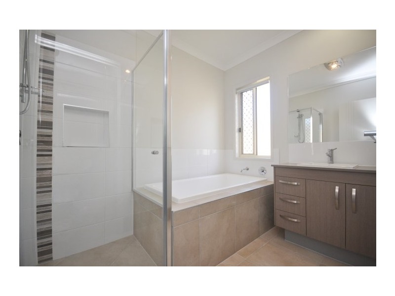 9 Regal Crescent, Narangba QLD 4504