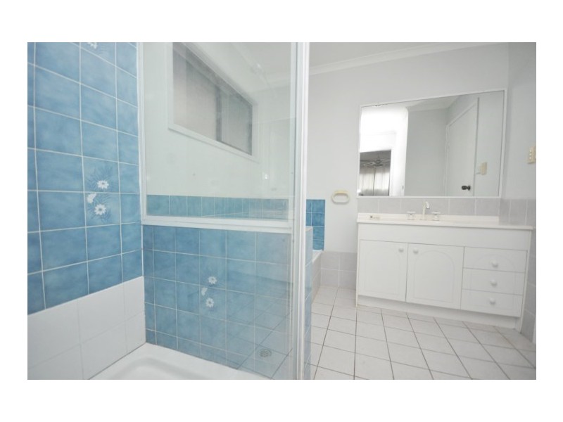 3 Meadows Drive, Kallangur QLD 4503