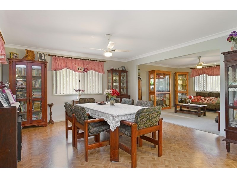 136 Thornbill Drive, Upper Caboolture QLD 4510