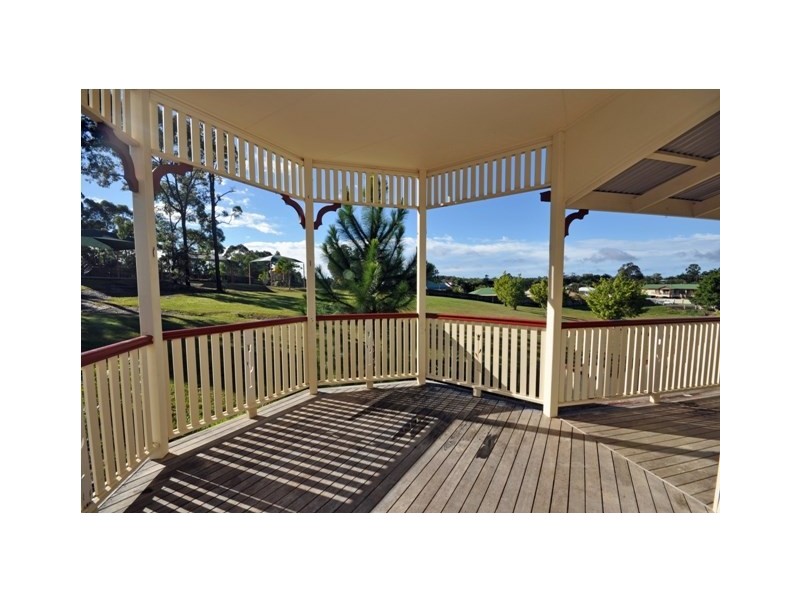 8 Tantallon Place, Narangba QLD 4504