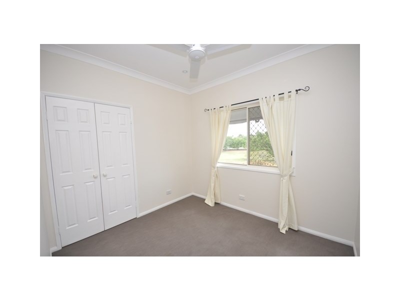 8 Tantallon Place, Narangba QLD 4504
