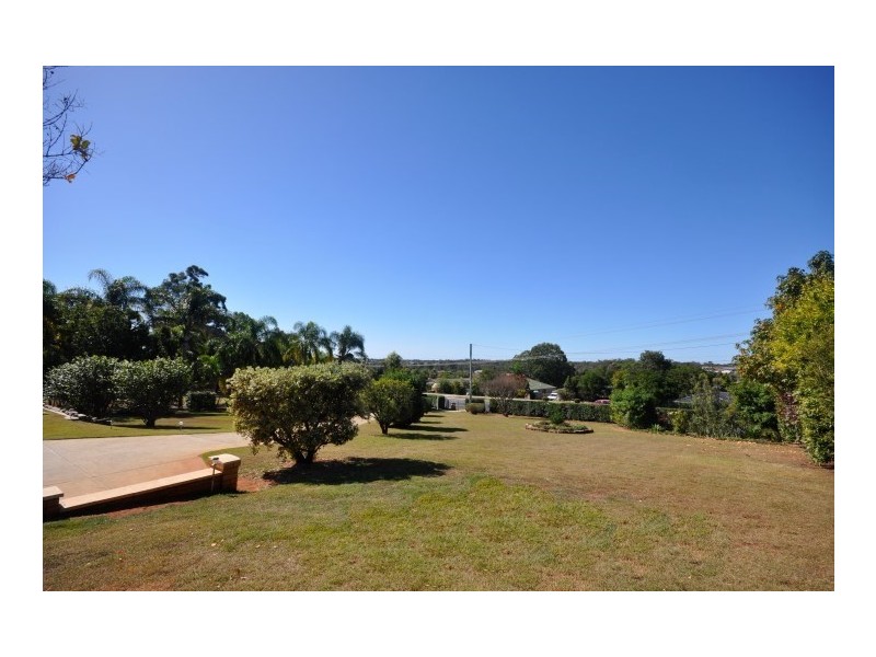 23 Young Road, Narangba QLD 4504