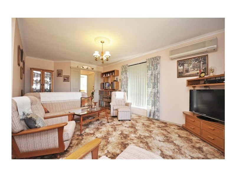 23 Young Road, Narangba QLD 4504