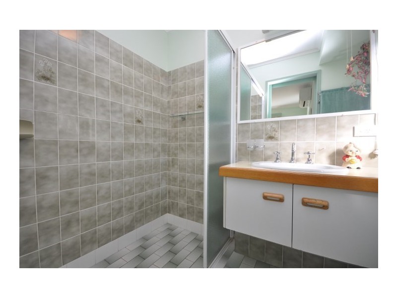 23 Young Road, Narangba QLD 4504