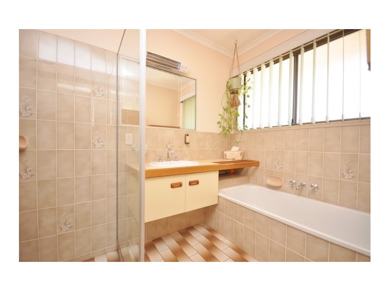 23 Young Road, Narangba QLD 4504