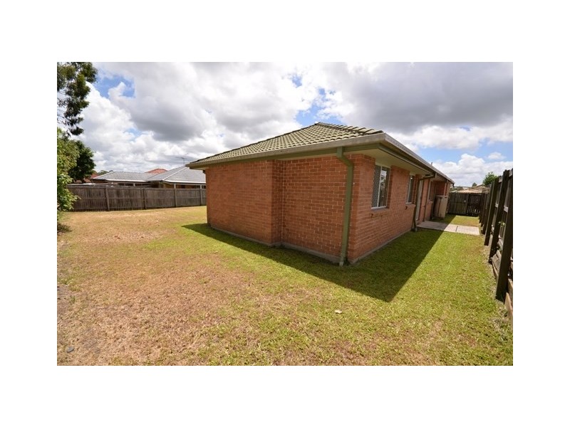 8 Blaxland Place, Narangba QLD 4504
