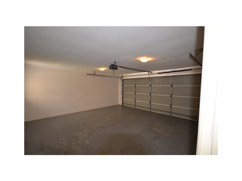 8 Blaxland Place, Narangba QLD 4504