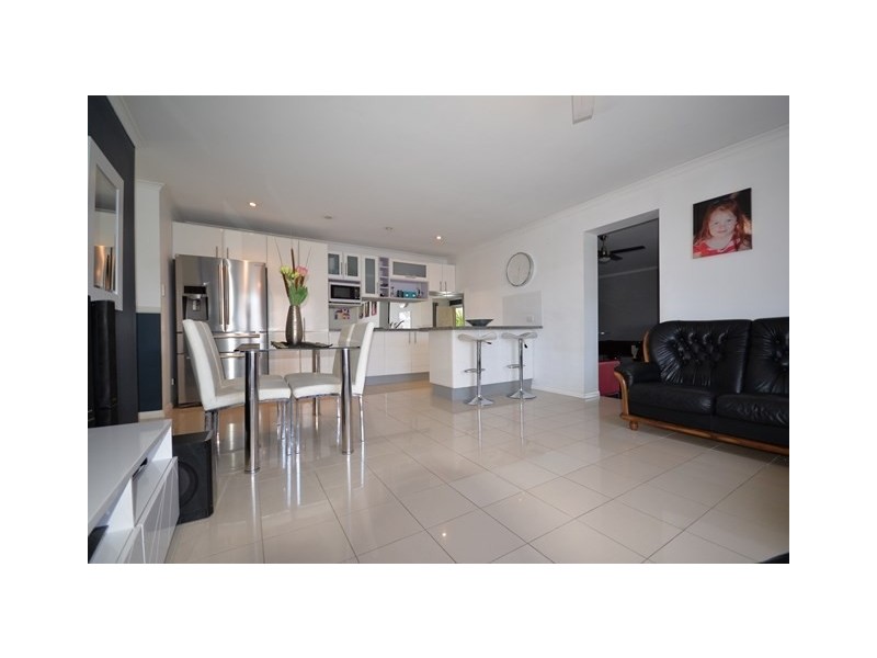 99 Pumicestone Road, Caboolture QLD 4510