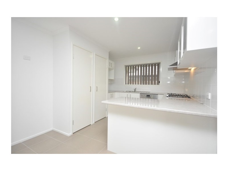 5 Champion Circuit, Narangba QLD 4504