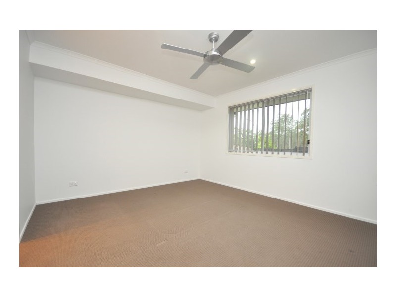 5 Champion Circuit, Narangba QLD 4504