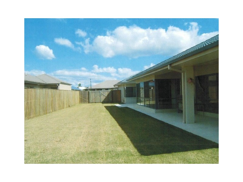 10 Spur Court, Narangba QLD 4504