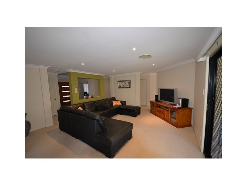 49 Yellow Robin Court, Narangba QLD 4504