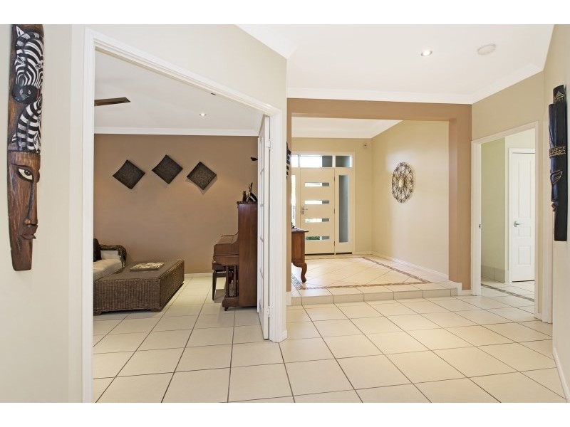 9 Firewheel Place, Narangba QLD 4504