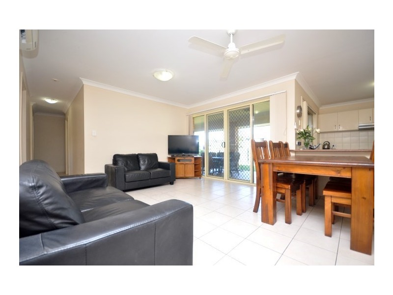 10 Tosca Street, Cashmere QLD 4500