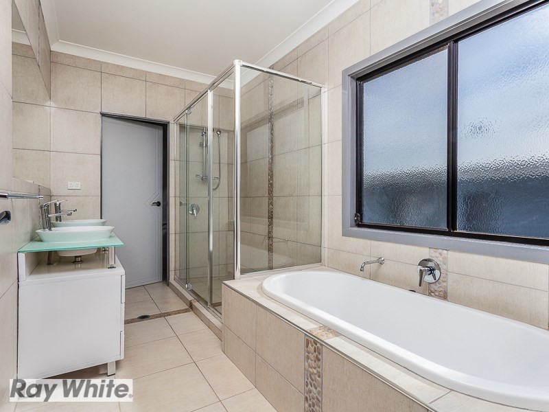 33 Stark Drive, Narangba QLD 4504