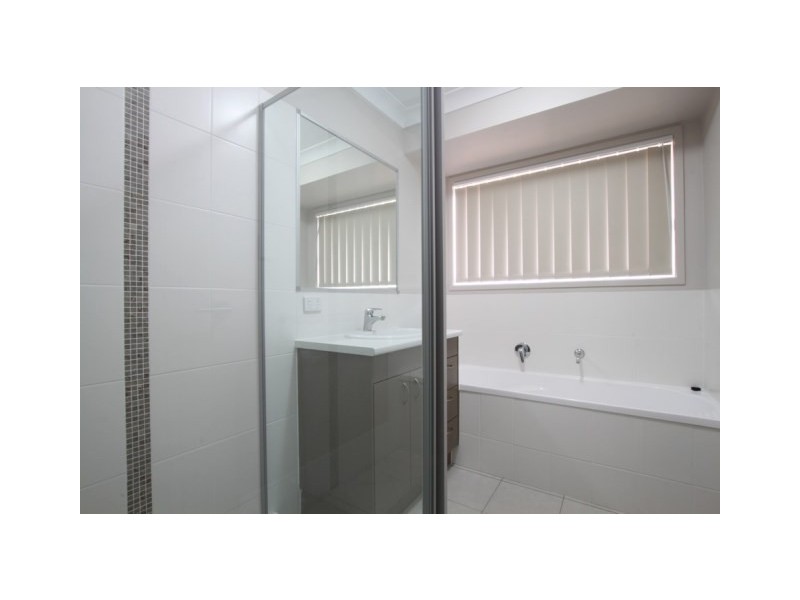 4 Aylmore Court, Narangba QLD 4504