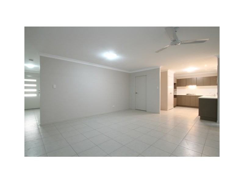 4 Aylmore Court, Narangba QLD 4504