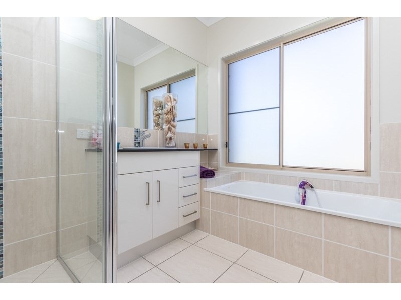 96 Macginley Road, Upper Caboolture QLD 4510