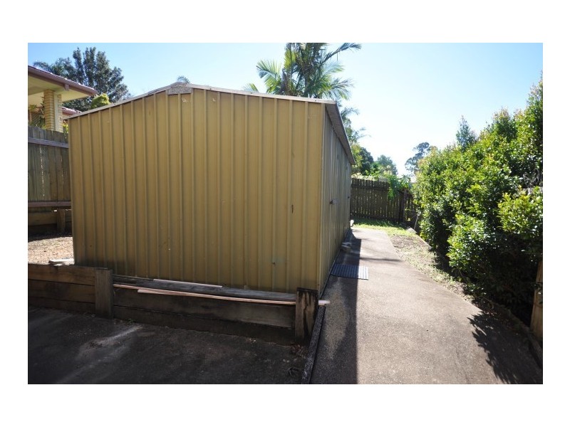 2 Brewster Court, Petrie QLD 4502