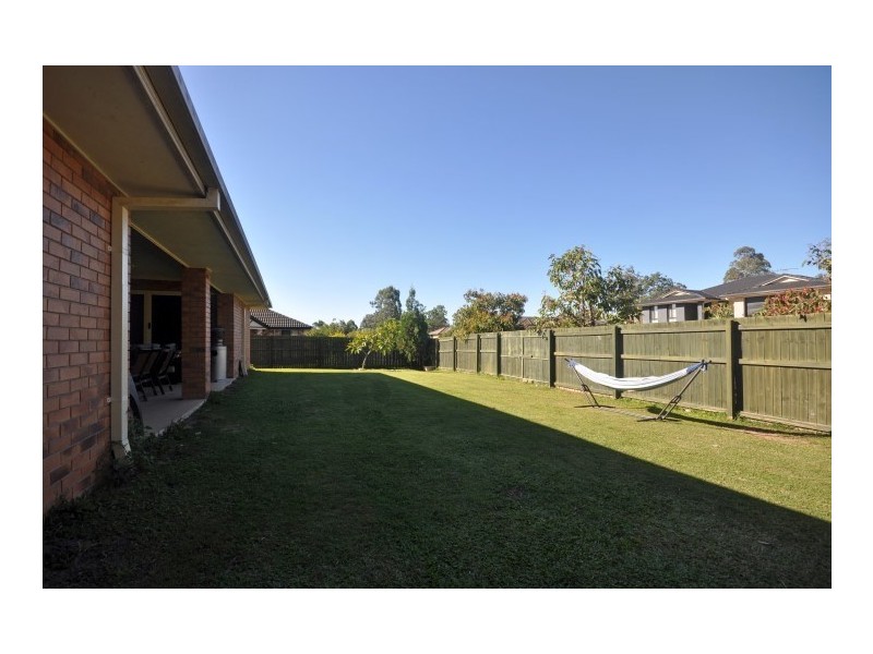 10 Tosca Street, Cashmere QLD 4500