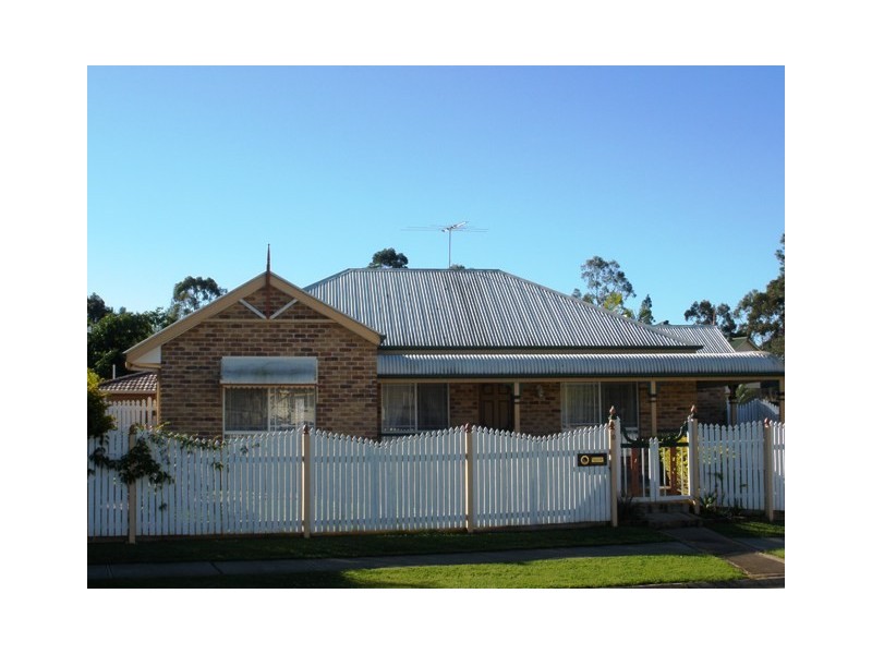 10 Highlands Drive, Narangba QLD 4504