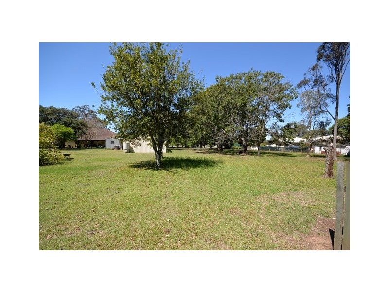 85 School Road, Kallangur QLD 4503