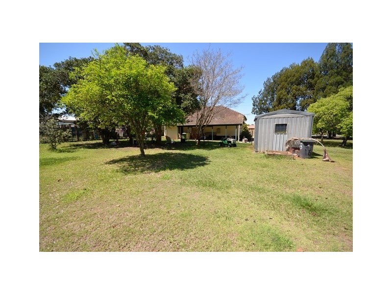 85 School Road, Kallangur QLD 4503