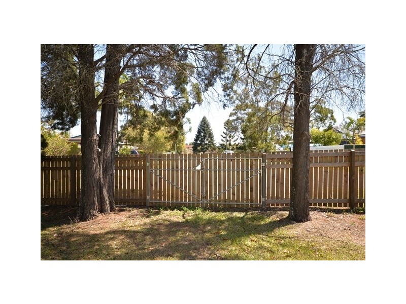 85 School Road, Kallangur QLD 4503