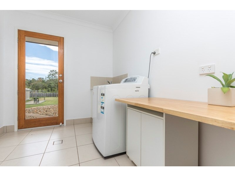 21-23 Albert Circuit, Upper Caboolture QLD 4510