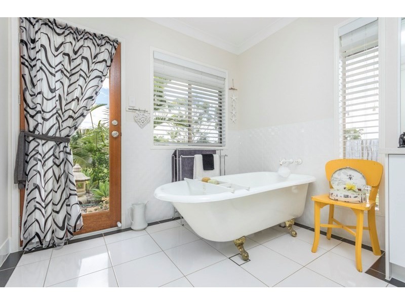 21-23 Albert Circuit, Upper Caboolture QLD 4510