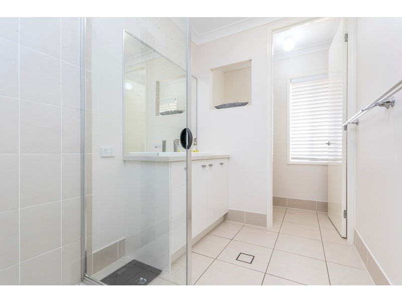 21-23 Albert Circuit, Upper Caboolture QLD 4510