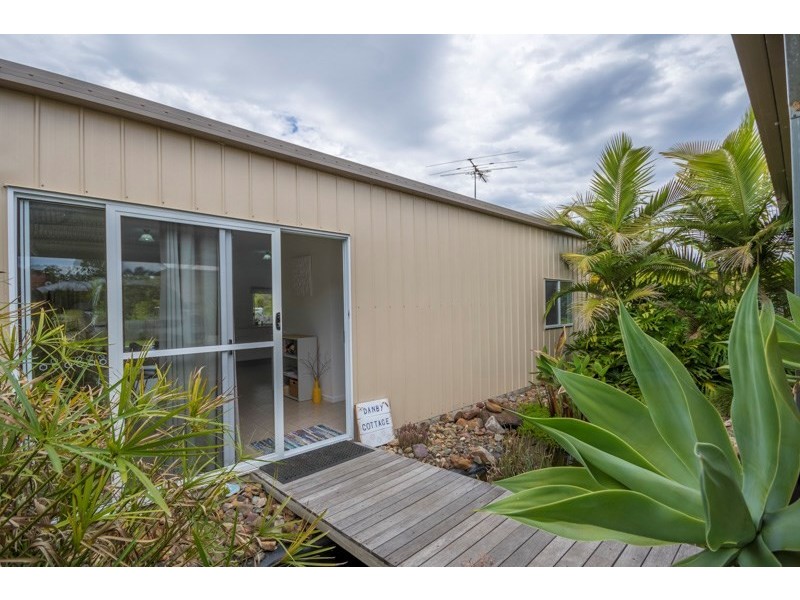 21-23 Albert Circuit, Upper Caboolture QLD 4510