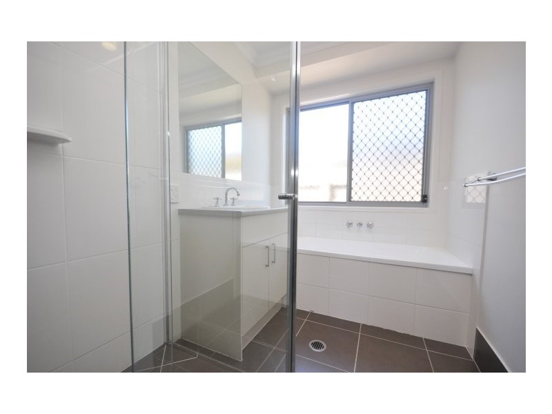 4 Gwenyth Court, Narangba QLD 4504