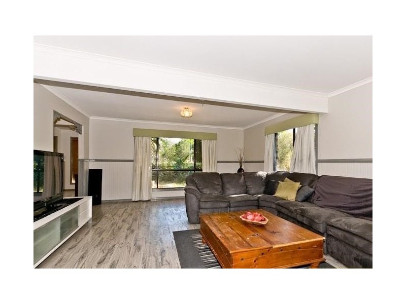 42 Marscay Court, Burpengary QLD 4505