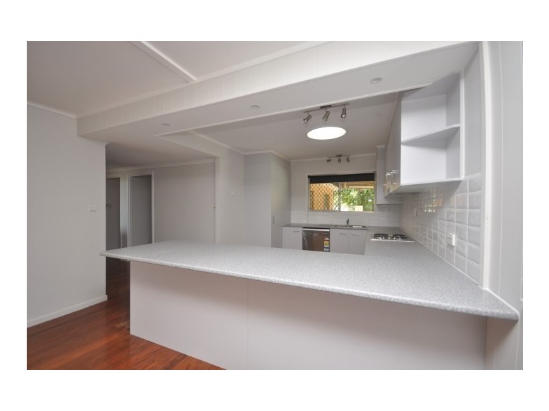 302 Oakey Flat Road, Morayfield QLD 4506