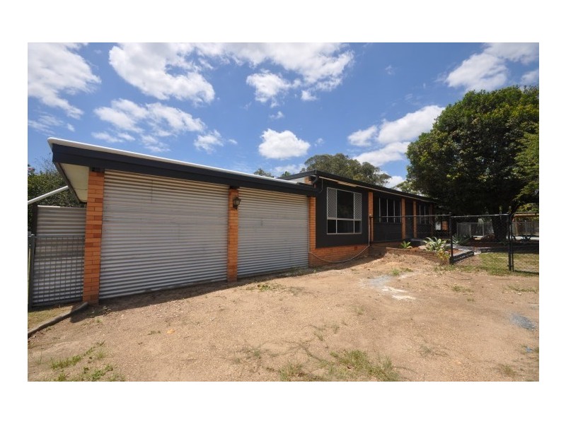 302 Oakey Flat Road, Morayfield QLD 4506