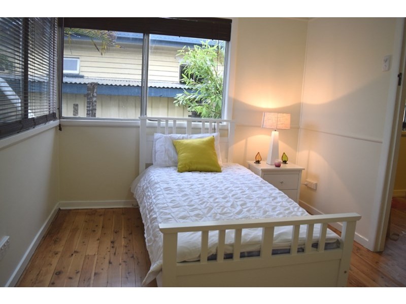 25 North Road, Brighton QLD 4017