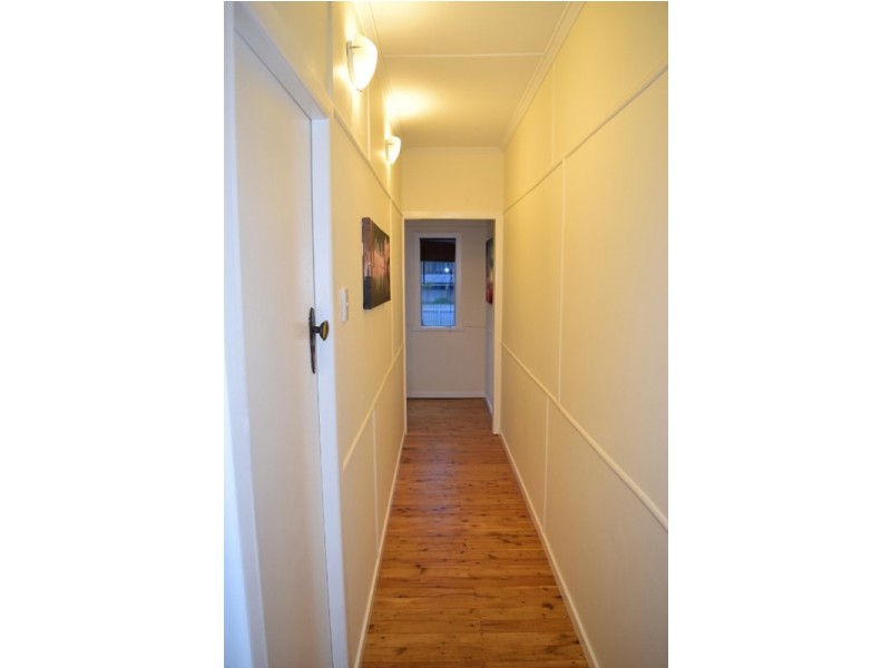 25 North Road, Brighton QLD 4017