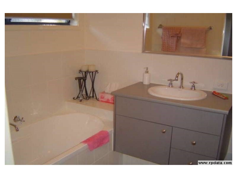 10 Johnson Street, Kippa-ring QLD 4021