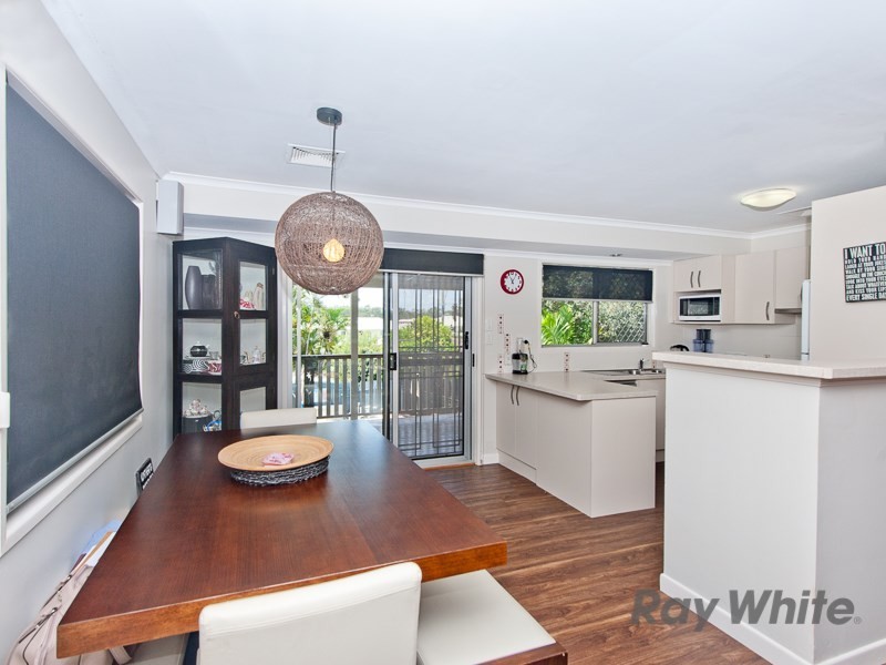 9 Wairoa Drive, Strathpine QLD 4500