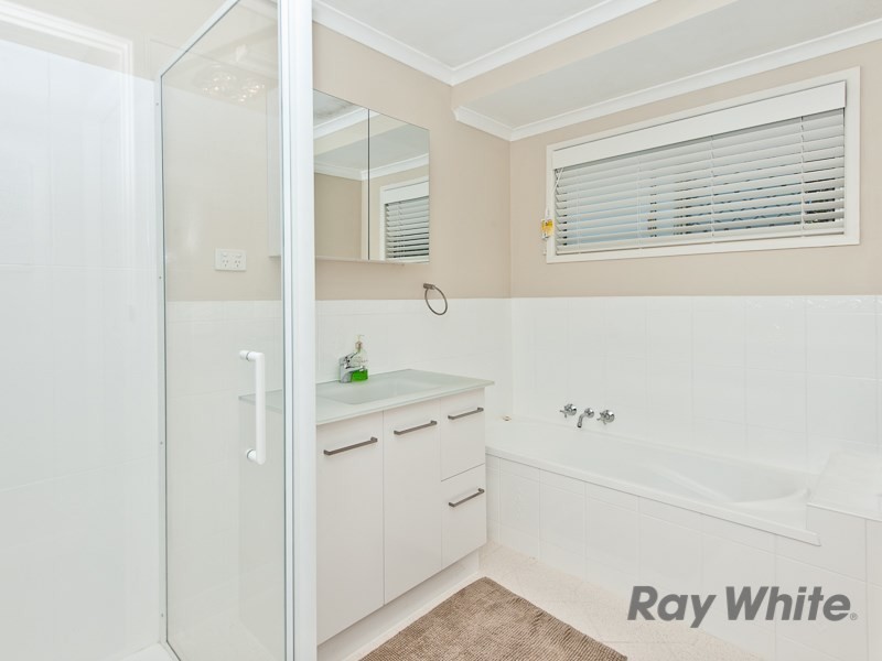 9 Wairoa Drive, Strathpine QLD 4500