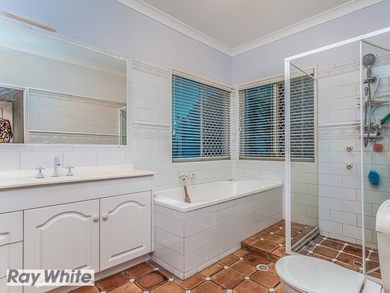 18 Grace Mac Court, Narangba QLD 4504