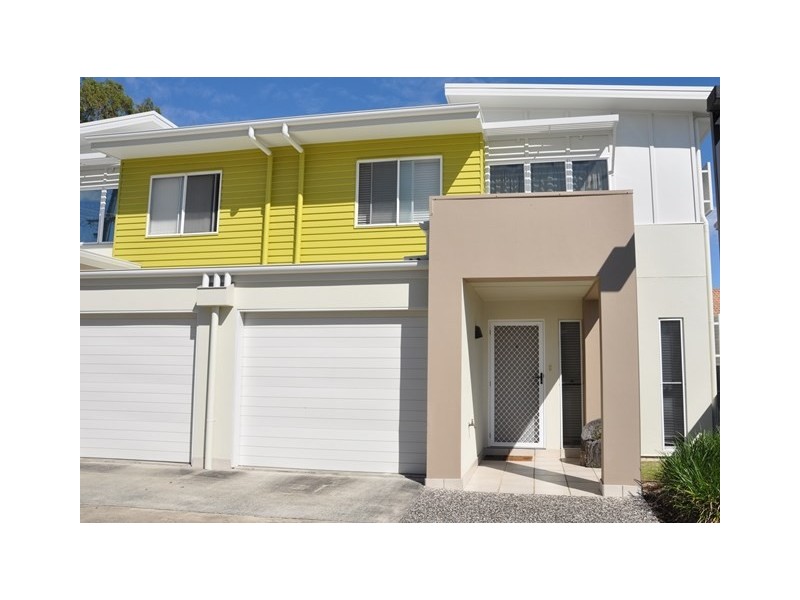 2/9 Pitt Road, Burpengary QLD 4505
