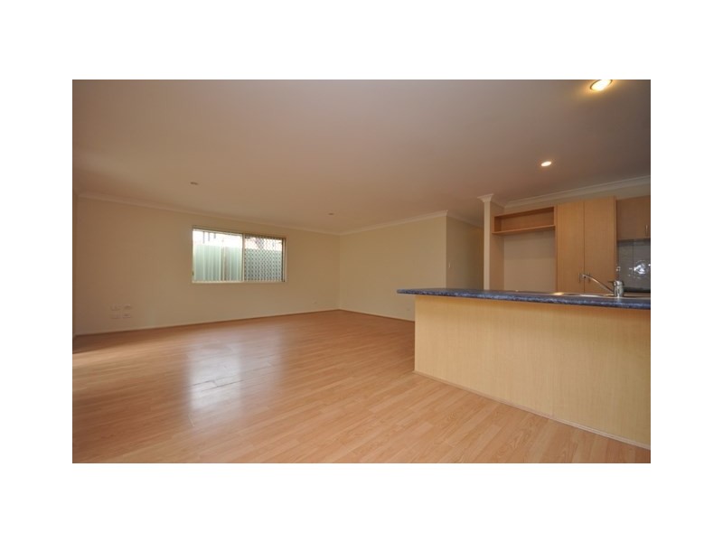 71 Hill Parade, Clontarf QLD 4019
