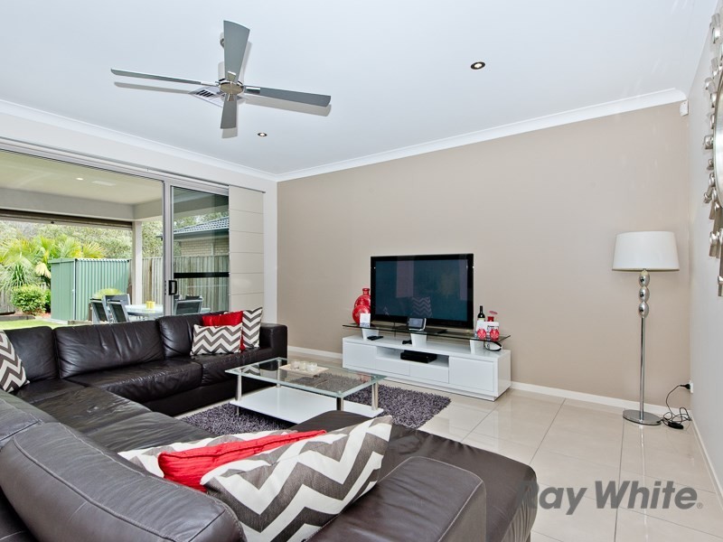 12 Paluma Place, Narangba QLD 4504