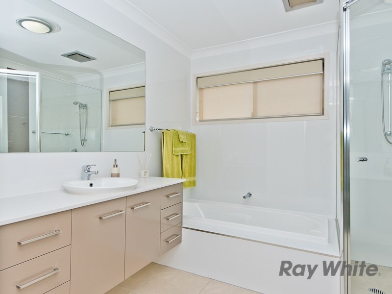 12 Paluma Place, Narangba QLD 4504