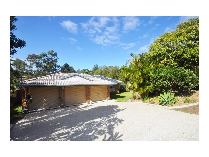 25 Piccabeen Court, Narangba QLD 4504