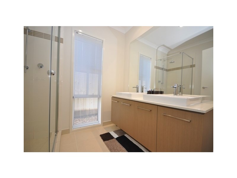 5 Smudgee Cls, Narangba QLD 4504